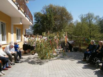 Stavanie mája 2012 Stavanie mája 2012